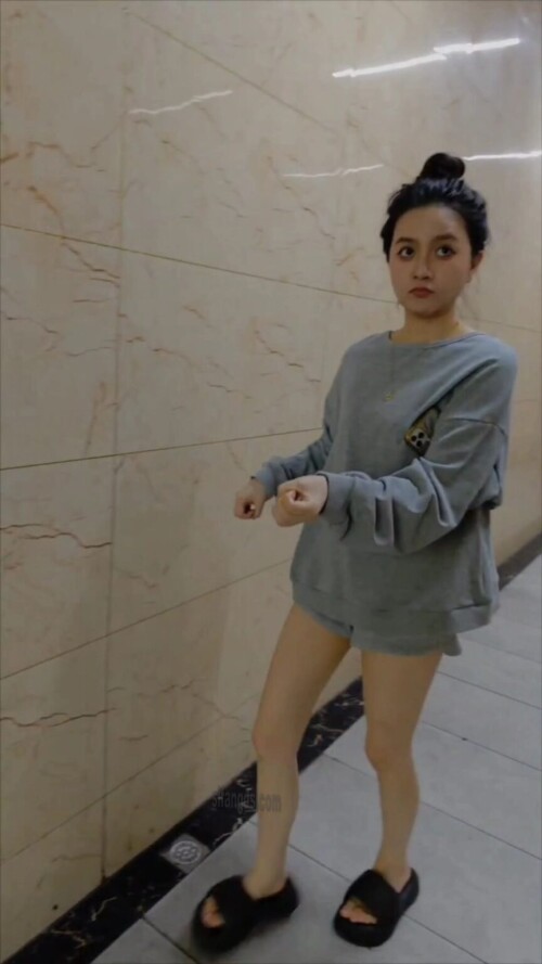 1 6.mp4 000000533 864x1536