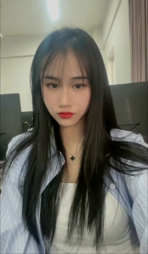 chn24062506.mp4 000039766 896x1536