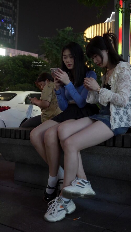 1.mp4 000223840 864x1536