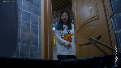 1 18.mp4 000001366 1536x864