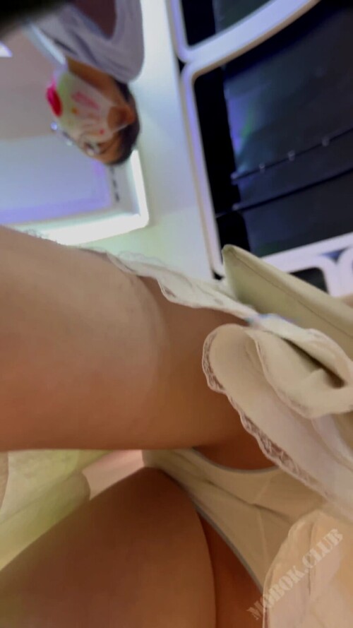 2.mp4 000237216 864x1536