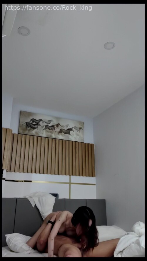 onlyfans rockking.mp4 000512400 865x1536