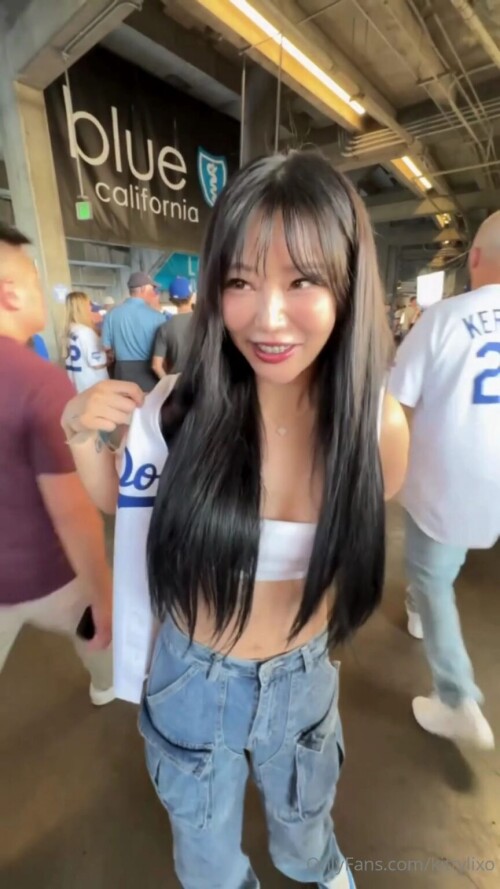 1 5.mp4 000054220 864x1536