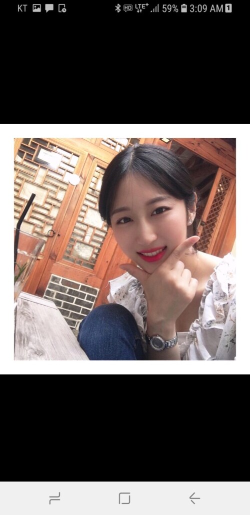이미진 747x1536