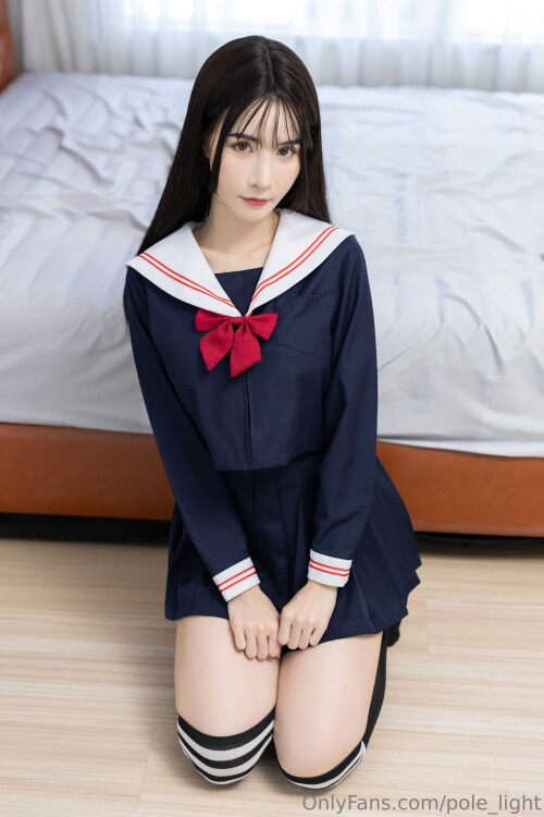 2667x4000 3d698c7e02b11a011d6f96475a711bf3