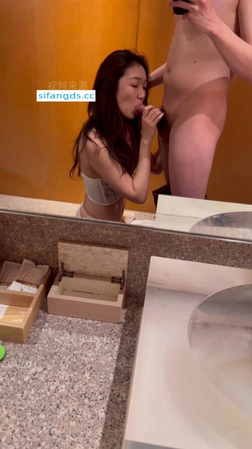 chn24092810.avi 000001376 864x1536