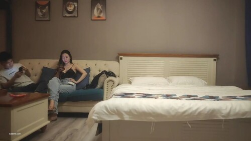 chn24102208.mp4 000108850