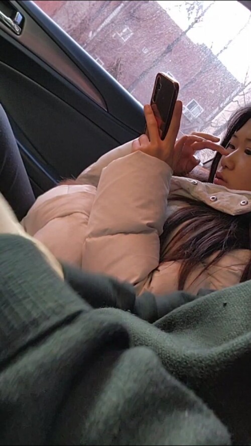 신작 차간단 흰패딩녀.mp4 000073166 864x1536