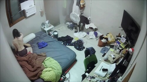 CH0405 27 42.mp4 000404166 1536x864