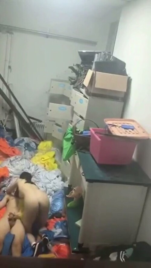 chn24111403.mp4 000000900 864x1536