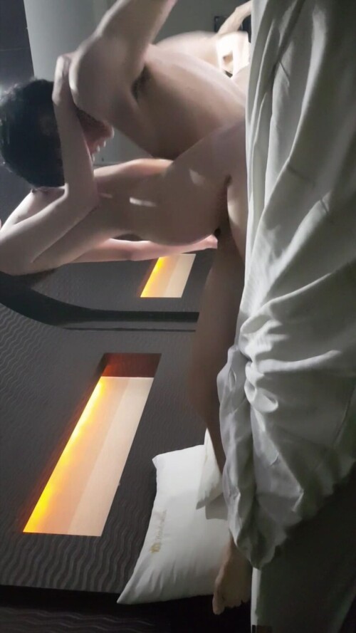 22년 딸롱도르 레전드 허리돌림녀.mp4 000874166 864x1536