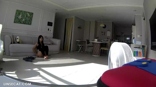 신작IP 요가하는 미시녀 벗고 다니는 거실.mp4 000517400 1536x864