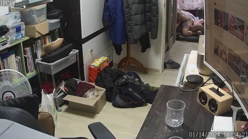 온몸 문신녀 1.mp4 000001833