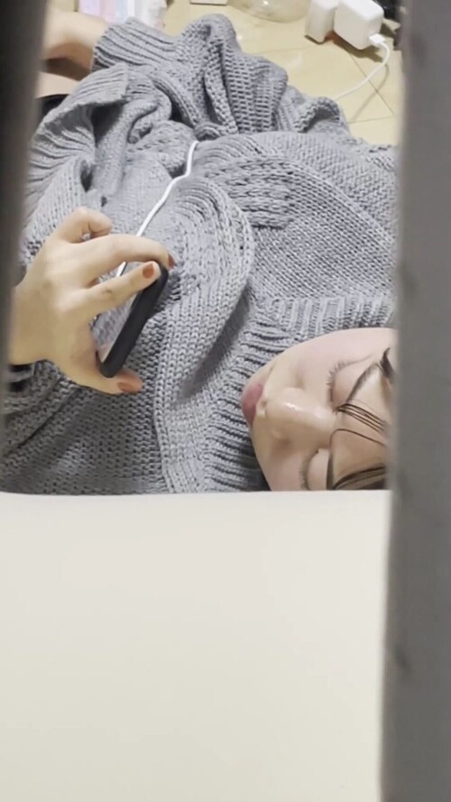 chn24121810.mp4 000000900 864x1536