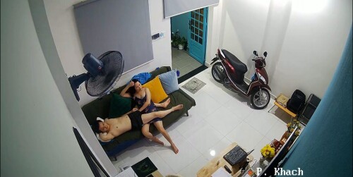 chn24122711.mp4 000001253 1536x770