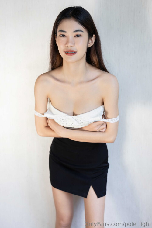 2667x4000 50c0754d3588e9a67debf29f851b9c7c