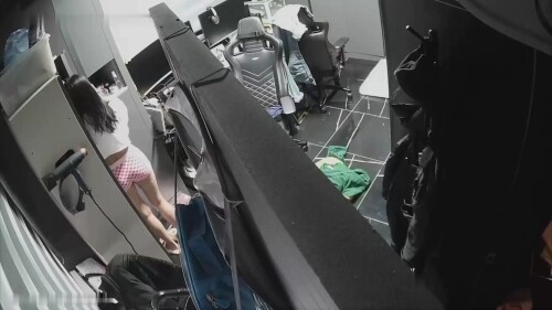 ip 옷을 갈아입는 아름다운 큰 가슴 소녀.mp4 001989766 1536x864