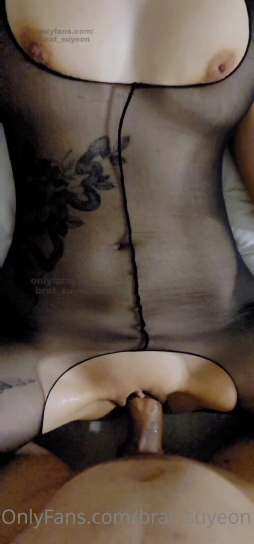 메시지 — OnlyFans 26.mp4 000258466 717x1536