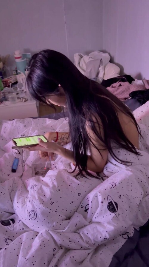 1 1.MOV 000002566 858x1536