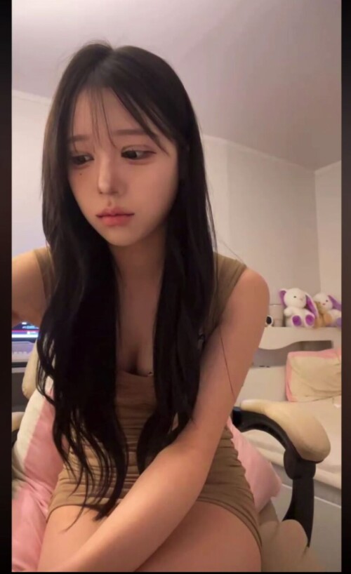 후원방1.mp4 000048400 939x1536