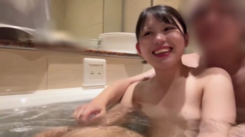 FC2PPV 4583873.mp4 000381614 1536x864