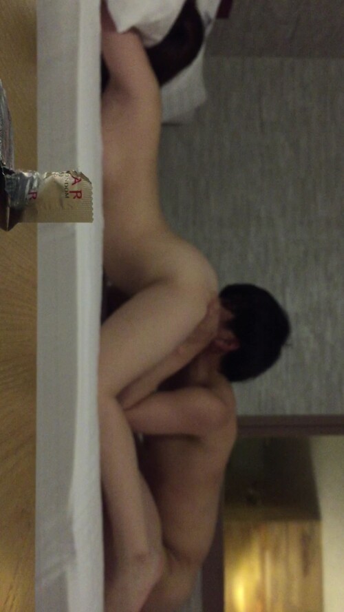 오피녀.MOV 000136205