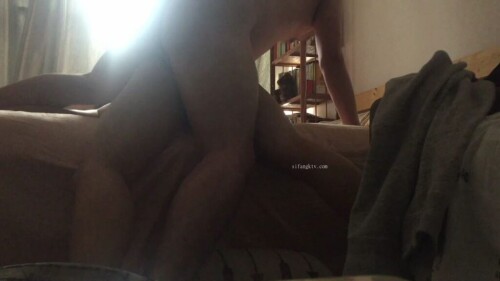 chn25020905.mp4 000976700 1024x576