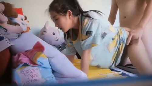 chn25021004.mp4 000091856