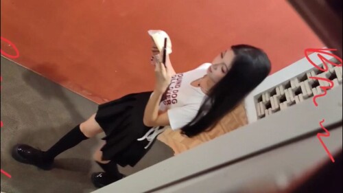 chn25022607.mp4 000816350 1024x576