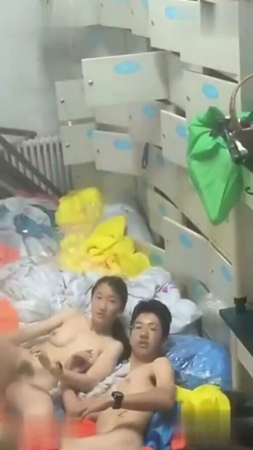 chn25030901.mp4 000182366 576x1024