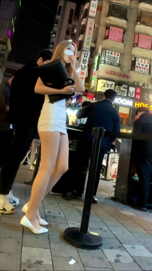 클럽줄 금발녀원본.mp4 000071083