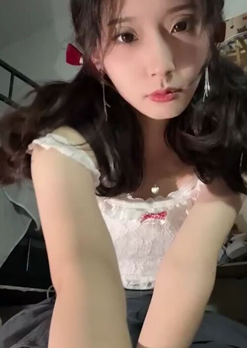 chn25033107.mp4 000000200