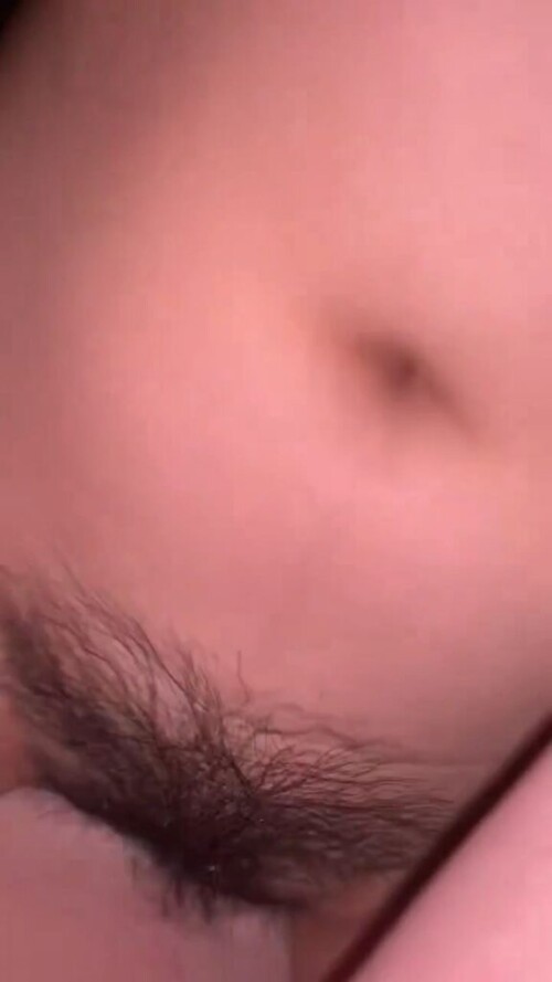 입에 빨리 싸달라는 애교많은 귀요미.mp4 000055789 576x1024