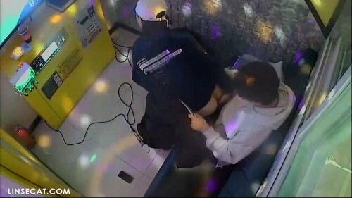 2104 0vR048.mp4 002159680