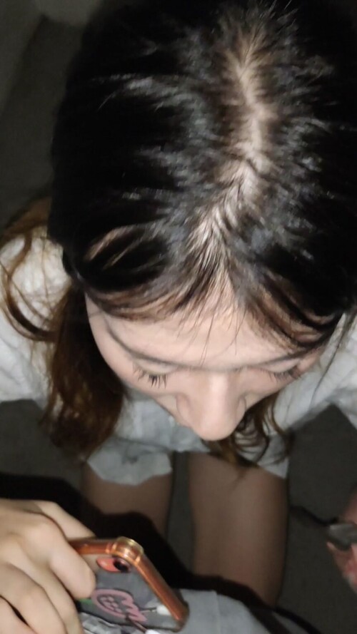 chn25042709.mp4 000000433 864x1536
