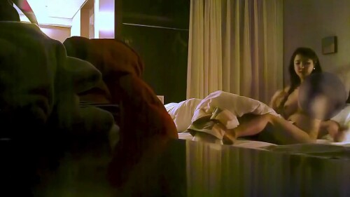 룸녀2차몰카.mp4 000011266