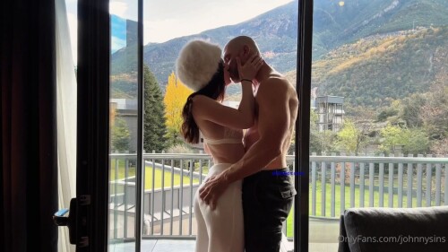 onlyfans johnnysins.mp4 000031489 1536x864
