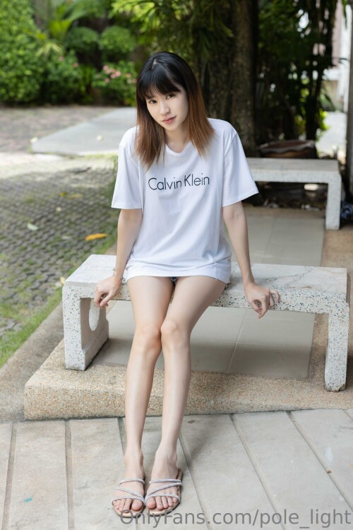 2667x4000 60d8c818763cba872cad746e776d3264