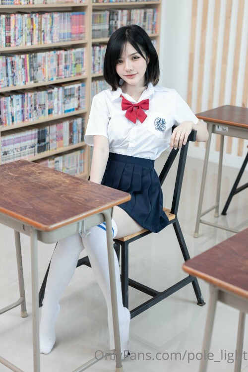 2667x4000 c45a7a57caed6c485c56a0f522fe8828