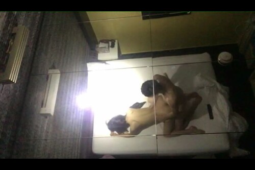 천장 거울 섹스.mp4 000046166
