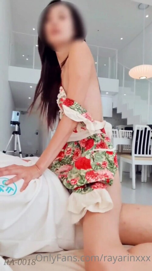 onlyfans-rayarinxxx.mp4_000091743-864x1536.jpeg