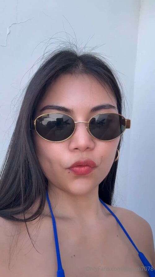 Messages — OnlyFans.mp4 snapshot 00.00.000
