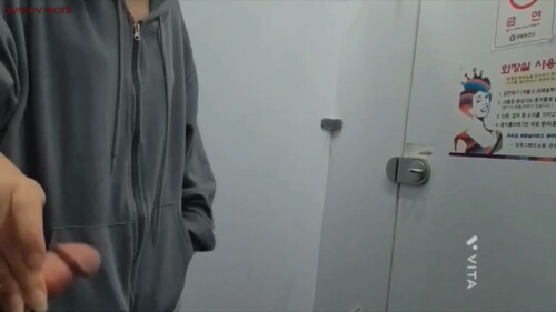 화장실 마스크녀 대딸 마무리.mp4 000840166 1536x864