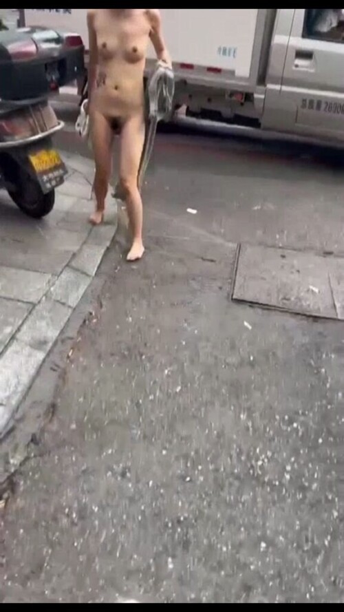 chn25081410.mp4 000014400 576x1024