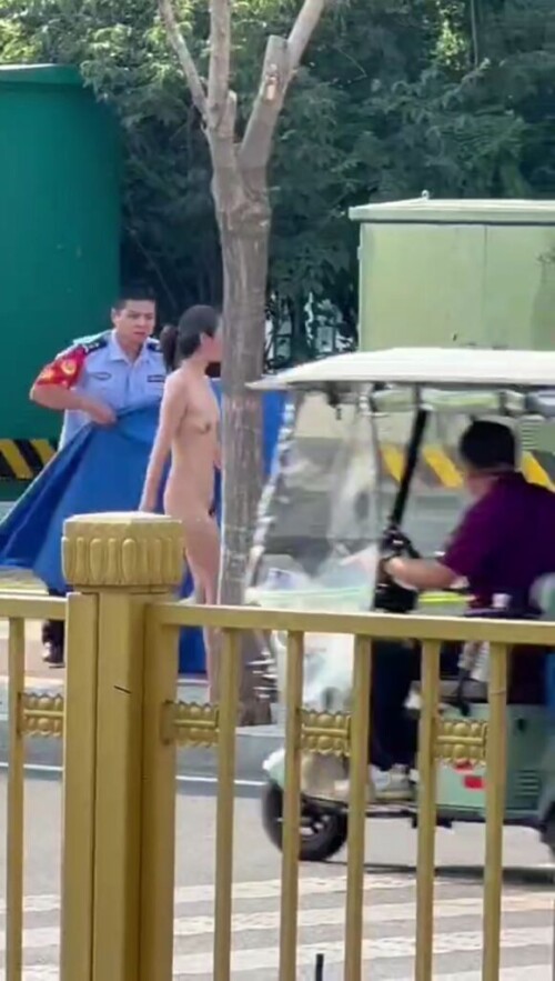 chn25082604.mp4 000002200 580x1024