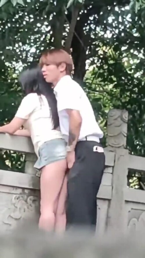 chn25083009.mp4 000011655 576x1024