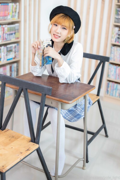 2667x4000 6d7ef23c1948eb191431c556b6676141