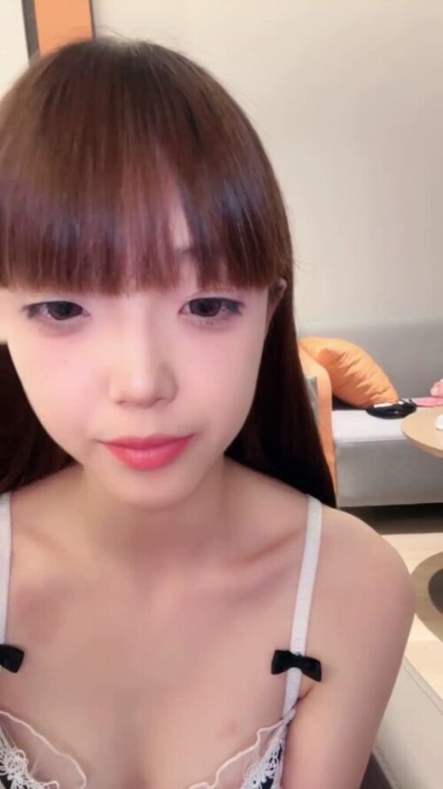chn25092201.mp4 000014866 576x1024