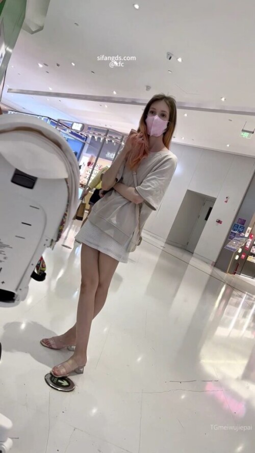 1137.mp4 000079266 576x1024