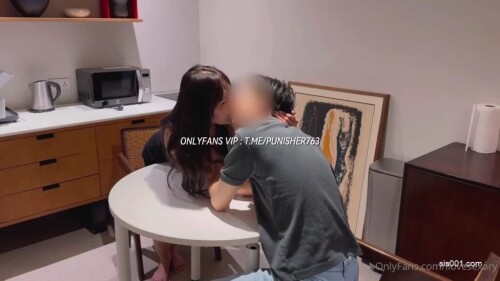 onlyfans-oilvesexary.mp4_000025166-1024x576.jpeg